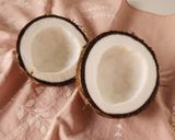 Foto del paso 6 de la receta: 🥥 Coco fresco y cómo abrirlo fácil 🥥