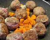Foto del paso 5 de la receta: Albóndigas con garbanzos o puré de patatas