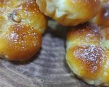 صورة لخطوة 1 من وصفة وردات البريوش 🌸