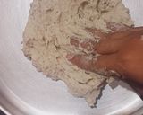 A picture of step 2 of Dahi bhalla.