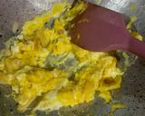 Foto langkah ke 2 dari resep Nasi Goreng Putih Sederhana.