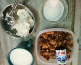 A picture of step 2 of Energy Bar Ice cream.