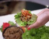 รูปขั้นตอนการทำที่ 8 ของ หมูสไลด์ผัดกระเทียมพริกไทยดำ ดำแต่หมู..คนทำไม่ดำนาจา 😁