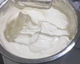 Foto langkah ke 6 dari resep Bolu Jadul Marmer.