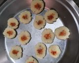 A picture of step 5 of Suji ke gulabjamun.