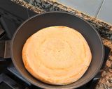 A picture of step 3 of Banana Peanut Butter Pancakes.