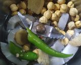 नारियल आंवला चटनी (nariyal amla chutney recipe in Hindi) रेसिपी चरण 1 फोटो