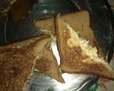 A picture of step 6 of Curd mix veg sandwich.