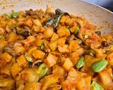 Foto langkah ke 3 dari resep Sambal Goreng Kentang Pete.
