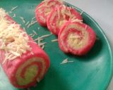 Foto langkah ke 3 dari resep Gethuk singkong gulung tabur keju.
