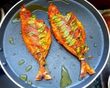 A picture of step 5 of Malabar trevally fish fry.