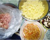 รูปขั้นตอนการทำที่ 3 ของ ก่วยเตี๋ยวห่อนึ่งไส้กุยช่ายหมูสับและหน่อไม้คั่ว
