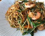 Hình bước làm 6 của món Mì xào Yakisoba cho bữa trưa làm việc ở nhà