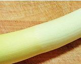 Foto del paso 1 de la receta Tortilla de bacalao y puerro