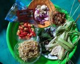 Foto langkah ke 3 dari resep Nasi Liwet Teri Medan Rice Cooker Rasa Juara Khas Sunda.