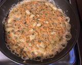 Foto del paso 2 de la receta: TORTILLA DE ZANAHORIAS, MUZARELLA Y NUECES