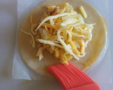 Foto del paso 3 de la receta: Empanadas de aprovechamiento con patatas a lo pobre