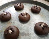 A picture of step 4 of Chocolate biscuits(without oven).