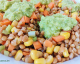 Foto del paso 6 de la receta: Ensalada de lentejas y verduras con aderezo de guacamole