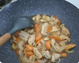 Foto langkah ke 3 dari resep Spageti Ayam Saus Lada Hitam.