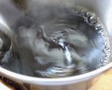 A picture of step 2 of Grass Jelly and Hot Grass Jelly.