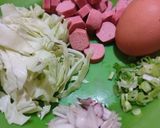 Foto langkah ke 1 dari resep Mie Goreng Jawa.