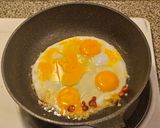 公瑾爆蛋的食譜步驟2照片