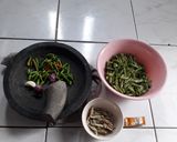 Foto langkah ke 1 dari resep Tumis kacang panjang.