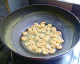 A picture of step 2 of Mango prawn cocktail.