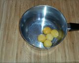 A picture of step 3 of Light fruit cake.