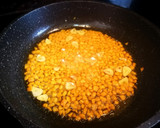 Foto del paso 2 de la receta: Mejillones en salsa de zanahoria 🥕