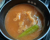 Foto del paso 3 de la receta: Chilaquiles con salsa roja