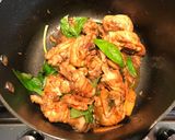 A picture of step 5 of Taiwanese Three Cup Chicken (San Bei Ji).