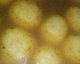 Sajtgolyó levesbetét recept fázis 2 fotója