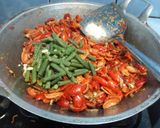 Foto langkah ke 4 dari resep 56.Tumis kulit melinjo.