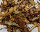 A picture of step 3 of No-waste potato skin crisps.