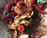 Foto langkah ke 2 dari resep Ikan bakar, sambel sari laut kemangi.
