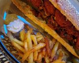 عکس مرحله 12 از دستور ساندویچ سوسیس بندری 🌭