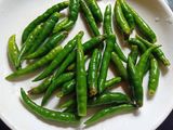 हिरवी मिरची चटणी (green mirchi chutney recipe in marathi)