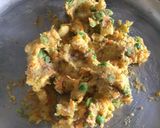 A picture of step 5 of Stuffed moong dal cheela.
