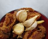 Foto langkah ke 7 dari resep Ayam goreng bawang putih.