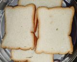 Foto langkah ke 1 dari resep Stup roti sederhana.