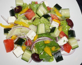 Foto del paso 1 de la receta: ENSALADA GRIEGA. JON STYLE