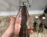 A picture of step 2 of Vanilla Extract.