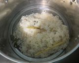 Foto langkah ke 3 dari resep Nasi Bakar Ayam Suwir Kemangi.
