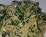 Foto del paso 3 de la receta: Espinacas a la crema con spaghettis