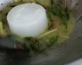 Foto langkah ke 3 dari resep Telur Ceplok Masak Ijo.