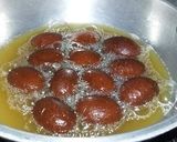 A picture of step 4 of Gulab jaman.