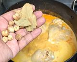 A picture of step 3 of Chicken Massaman Curry.