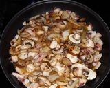 Foto del paso 3 de la receta Potas de calamar estofadas con setas y aguacate